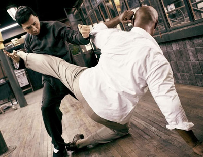 詠春拳在中國的歷史上有很有名的,李小龍也曾經(jīng)練過這種武功