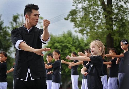 【南粵鎮村行】詠春拳，從古勞水鄉走向世界