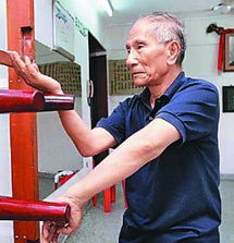 謝霆鋒詠春拳被指有形無神