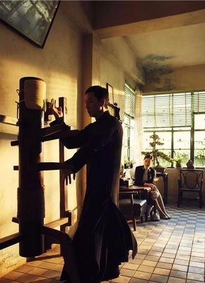 他是唯一能和泰森打成平手的中國(guó)人,泰森見(jiàn)他都禮讓三分