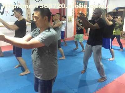 【深圳寶安學(xué)詠春拳學(xué)費(fèi)多少深圳弘義詠春拳館】詠春拳培訓(xùn),價格,廠家,供應(yīng)商,教育培訓(xùn),聶磊 - 個體經(jīng)營 - 產(chǎn)品庫