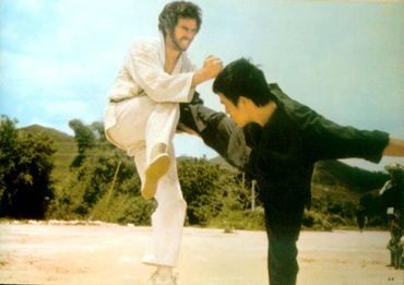 民國十大武林宗師,為何李小龍啟蒙師傅葉問居首位-