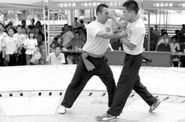 佛山師傅齊寫詠春拳