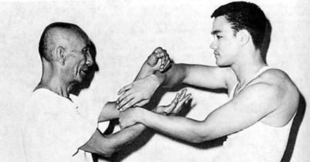 葉問后人今何在？詠春之光代代相傳的家族傳奇